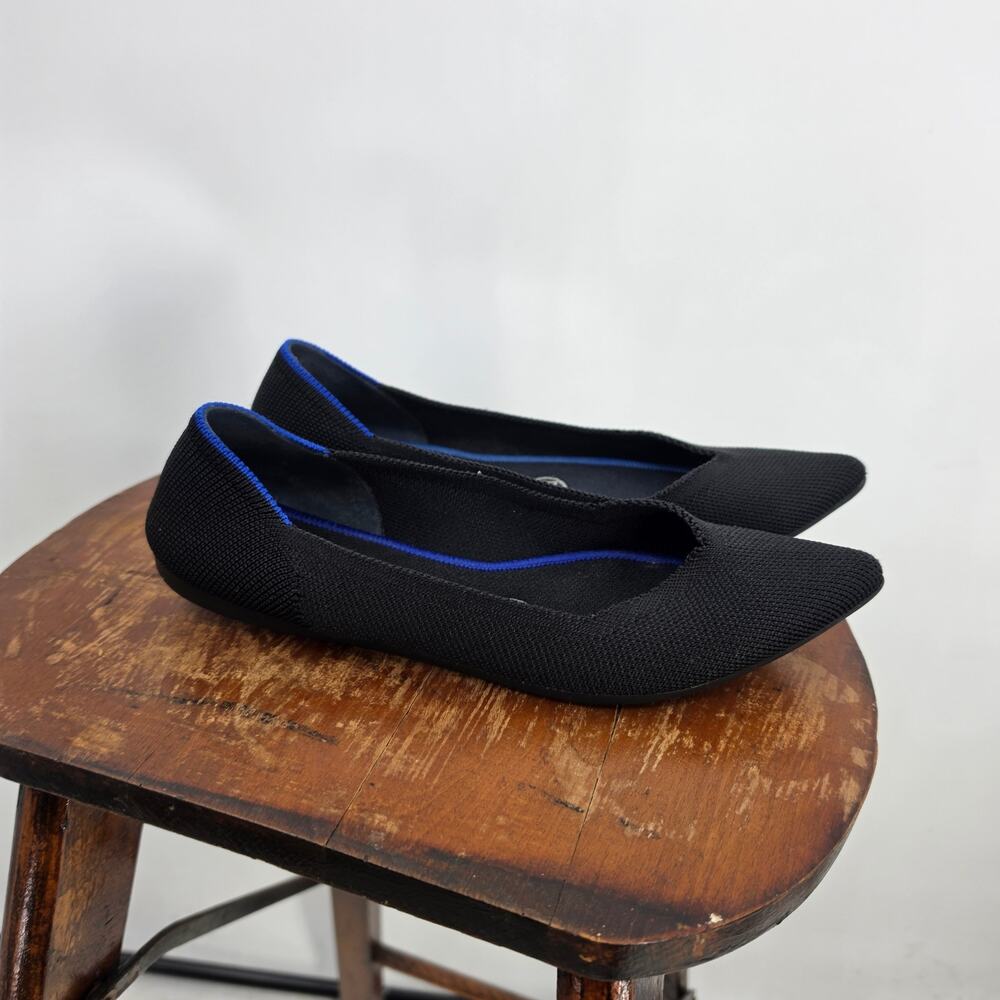 Rothys Casual Classic Black Point Toe Flats Size 7